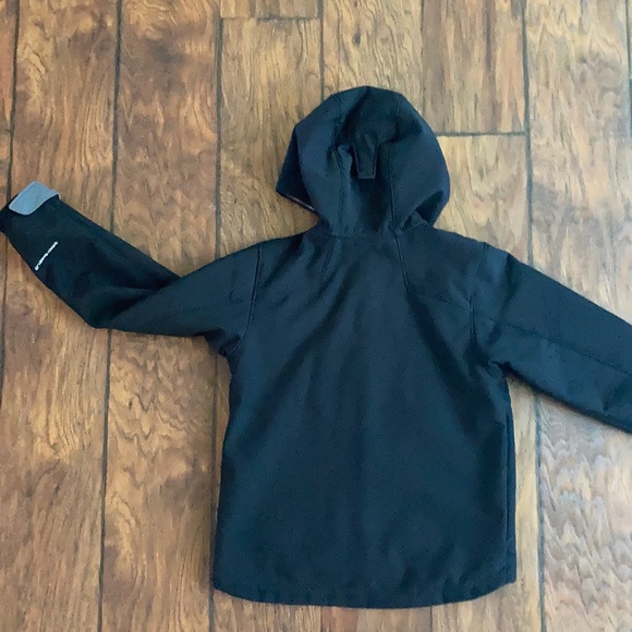 Columbia Omni-Shield jacket EUC - Picture 9 of 11